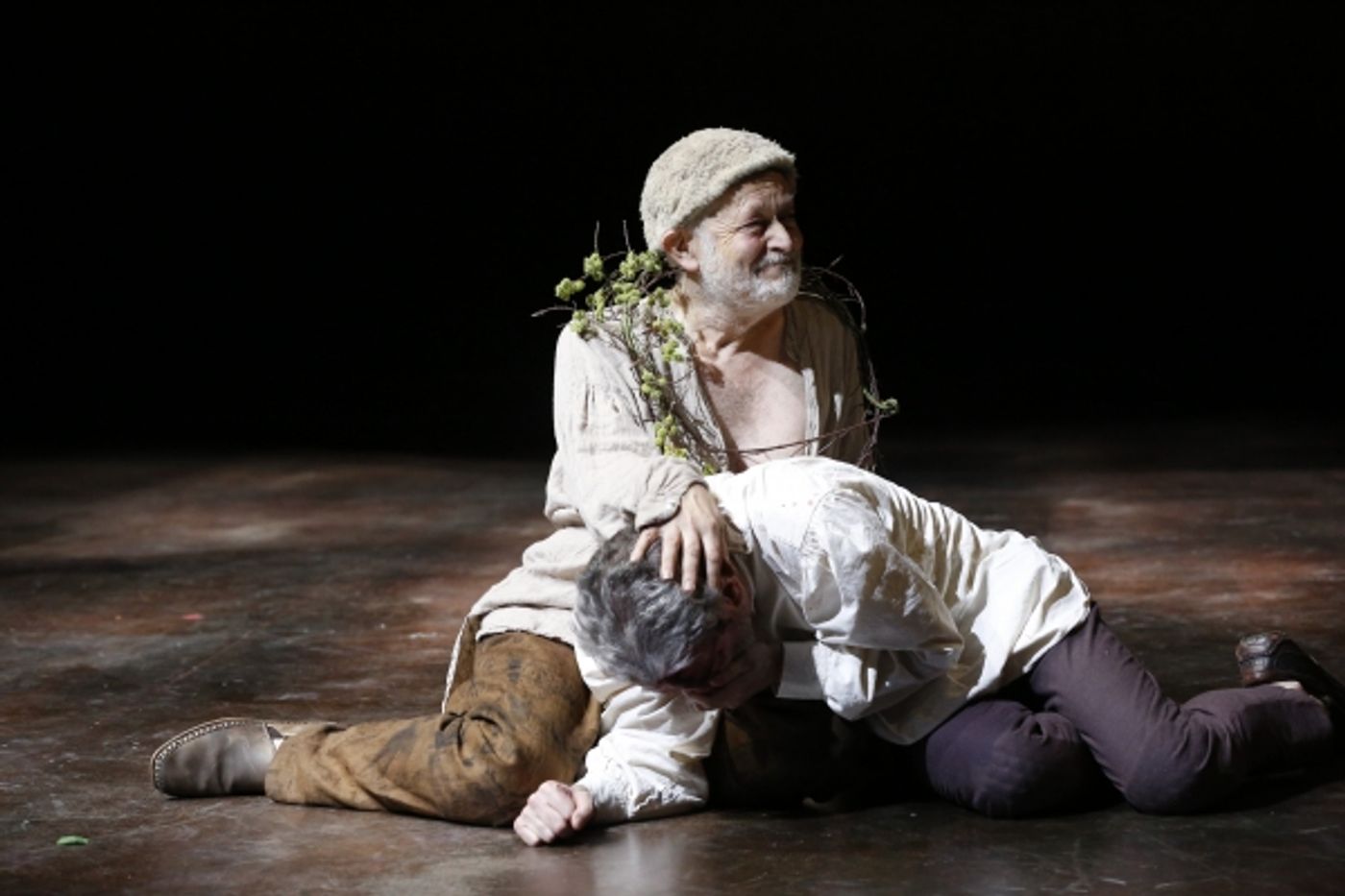 Photo Flash: First Look at Michael Pennington and More in KING LEAR at Theater for a New Audience  Image