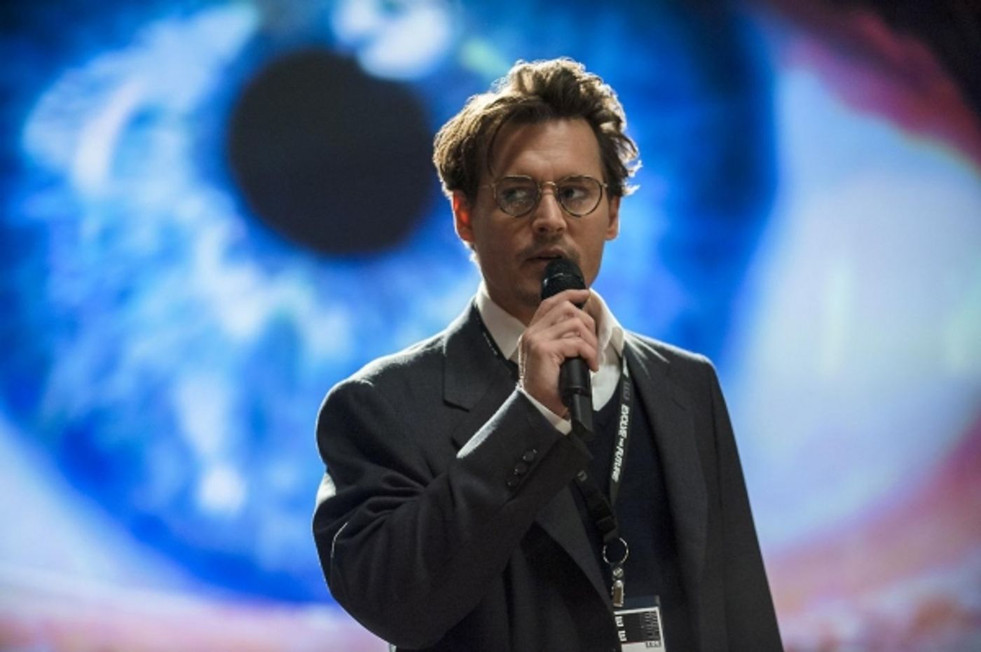 Photo Flash: New Stills From TRANSCENDENCE, Starring Johnny Depp Photo Flash: New Stills From TRANSCENDENCE, Starring Johnny Depp Image