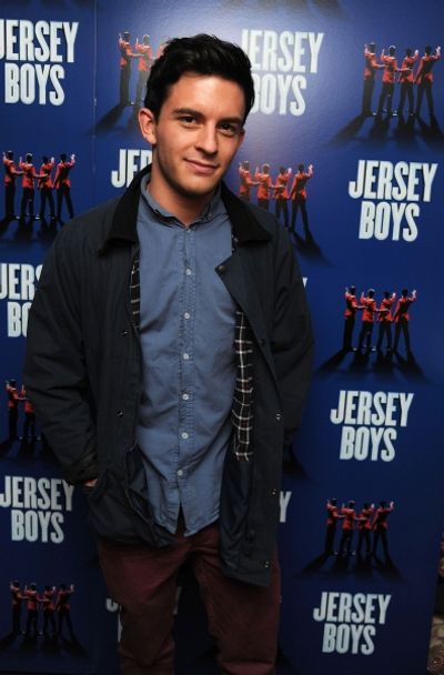 Jonathan Bailey Photo