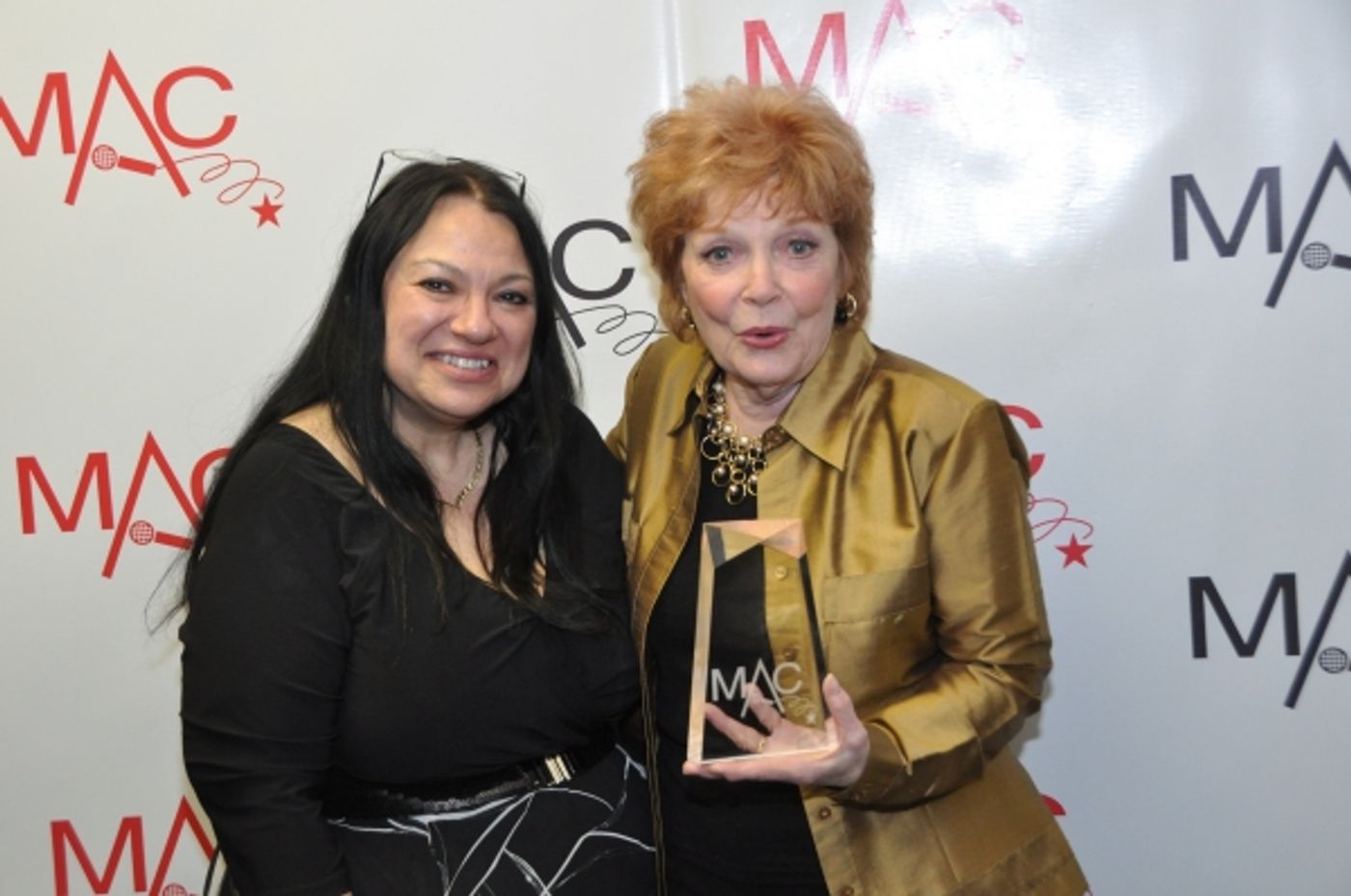 Photo Coverage: Backstage at the MAC Awards with Linda Lavin, Cady Huffman & More!  Image