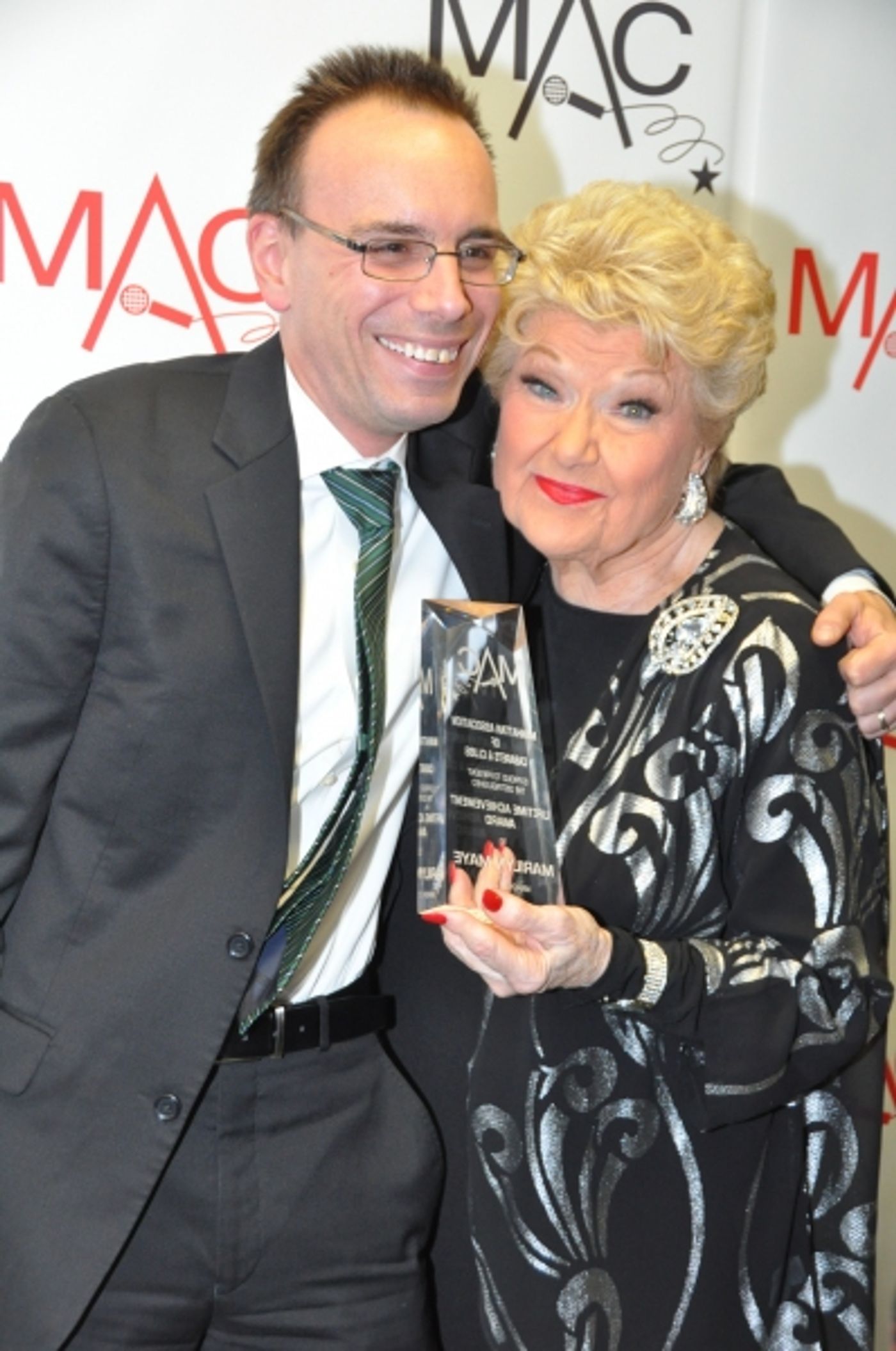 Photo Coverage: Backstage at the MAC Awards with Linda Lavin, Cady Huffman & More!  Image