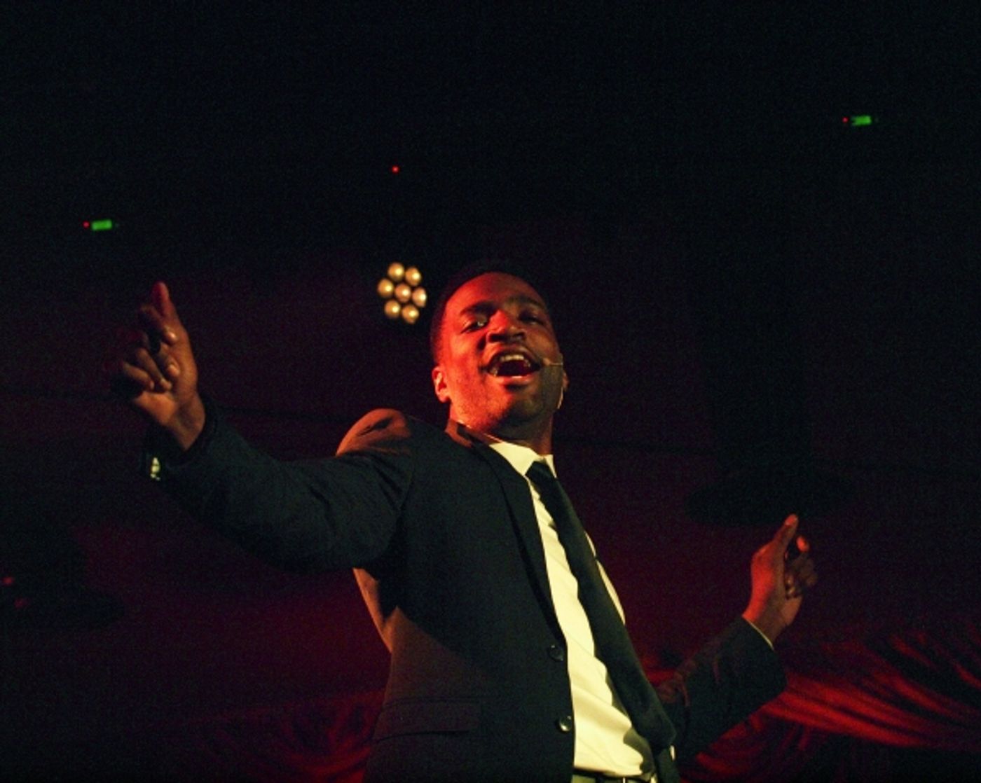 Photo Coverage: FOR THE RECORD: TARANTINO IN CONCERT Opens In West Hollywood's DBA  Image