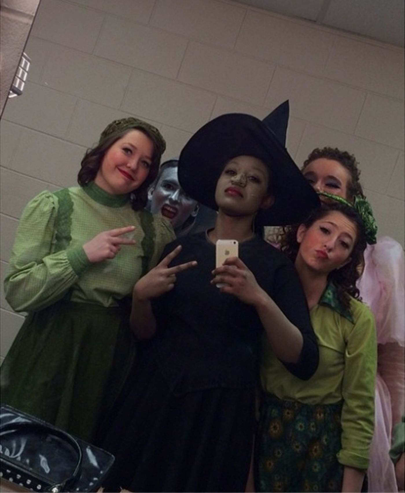 Photo Flash: Saturday Intermission Pics, 3/29- ROCKY & MATILDA Show How to Stay Fit, Newsies Spell, and More! Photo Flash: Saturday Intermission Pics, 3/29- ROCKY & MATILDA Show How to Stay Fit, Newsies Spell, and More! Image