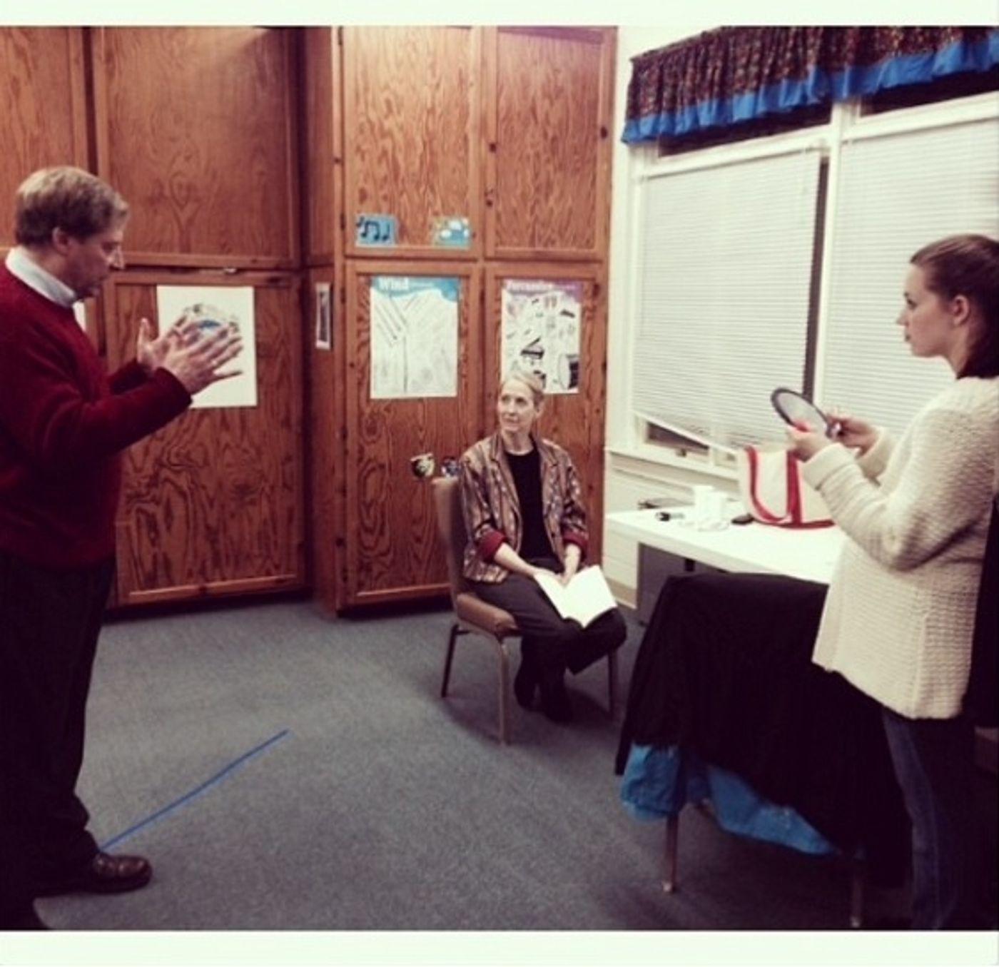 Photo Flash: Saturday Intermission Pics, March 30, Part 2- ALADDIN Gets In On the SIP Action, NEWSIES Celebrate 2 Years, and More!  Image