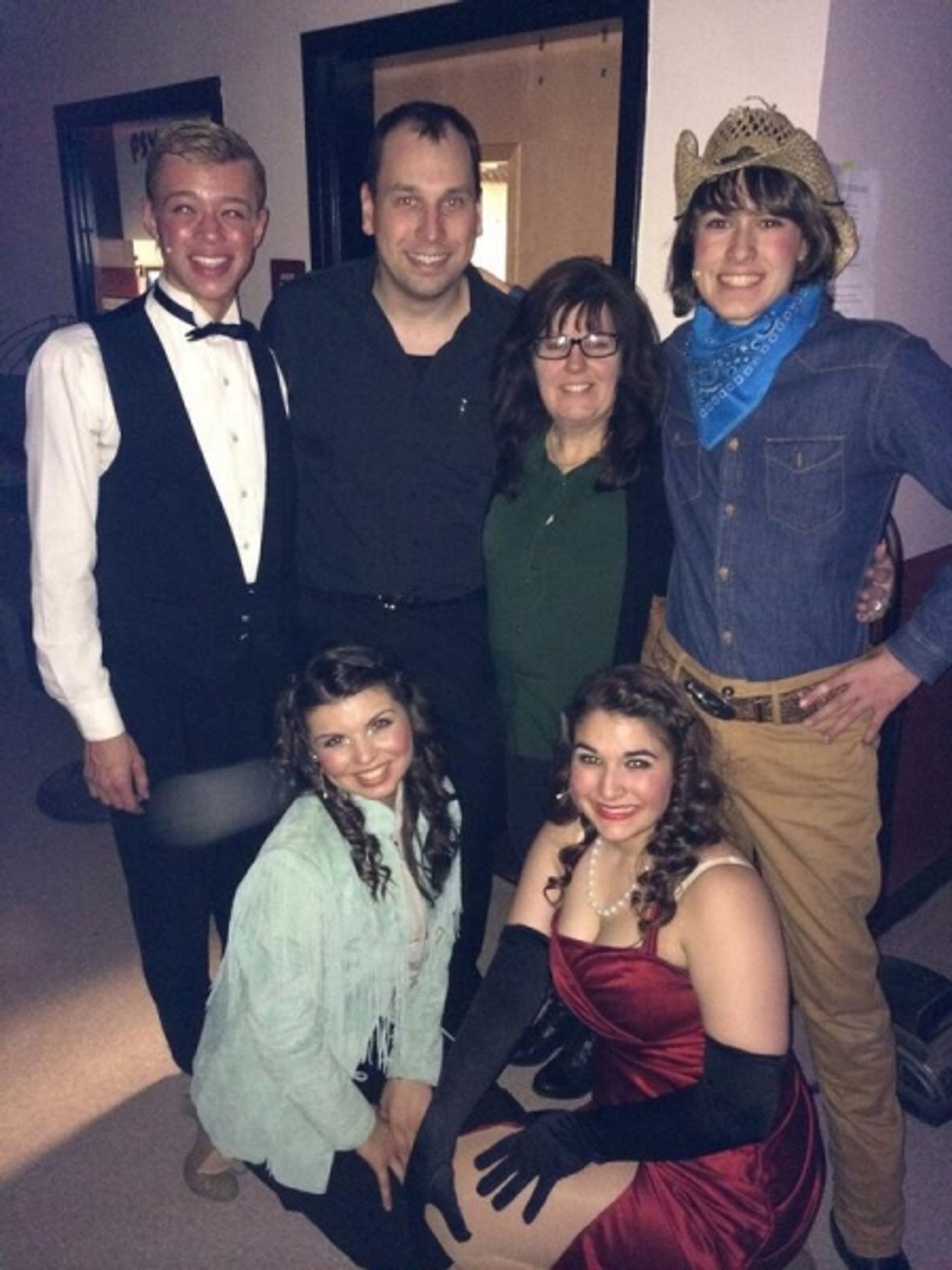 Photo Flash: Saturday Intermission Pics, March 30, Part 2- ALADDIN Gets In On the SIP Action, NEWSIES Celebrate 2 Years, and More!  Image