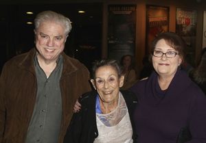 La Mirada Mayor Larry Mowles, Myllie Taylor and Paula Mowles Photo