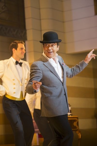 Javier Santos and Robert Lindsay Photo