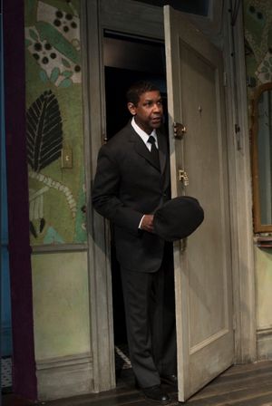 Denzel Washington @ BroadwayWorld Denzel Washington Photo