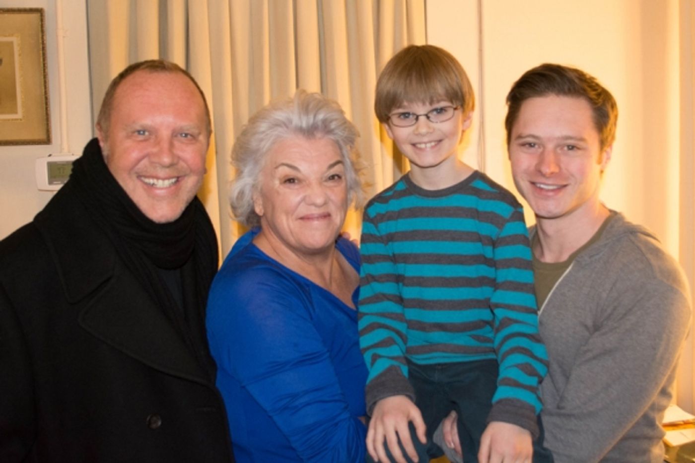 Photo Flash: Kathleen Turner, Michael Kors & More Visit MOTHERS AND SONS  Image