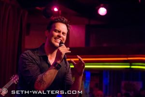 Cheyenne Jackson Photo