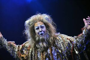 Matthew R. Jones as Old Dueteronomy @ BroadwayWorld Matthew R. Jones as Old Dueteronomy Photo