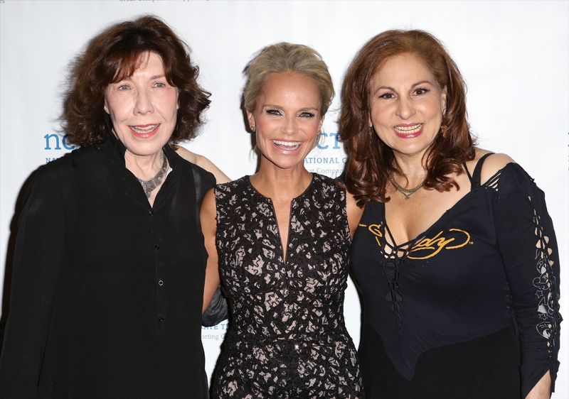 Photo Coverage: National Corporate Theatre Fund Honors Kristin Chenoweth at Chairman's Awards Gala — photo 31 of 98