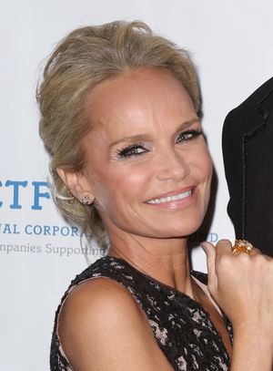 Kristin Chenoweth @ BroadwayWorld Kristin Chenoweth Photo