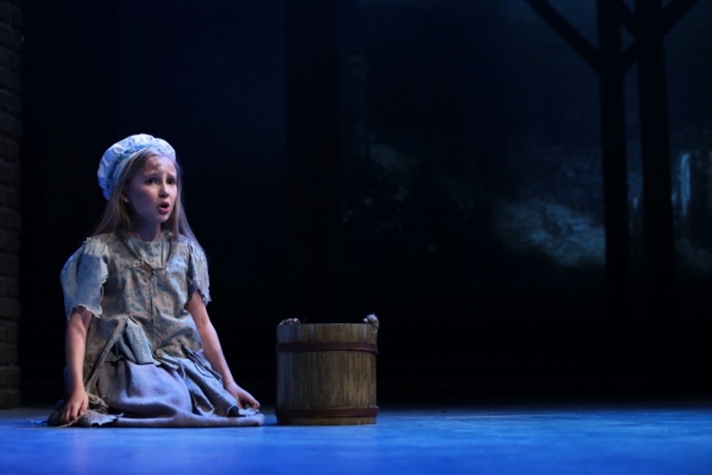 Photo Flash: First Look at Ivan Rutherford, Quentin Earl Darrington & More in Drury Lane Theatre's LES MISERABLES  Image