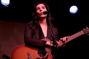 Amanda Taraska @ BroadwayWorld Amanda Taraska Photo