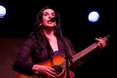 Amanda Taraska Photo