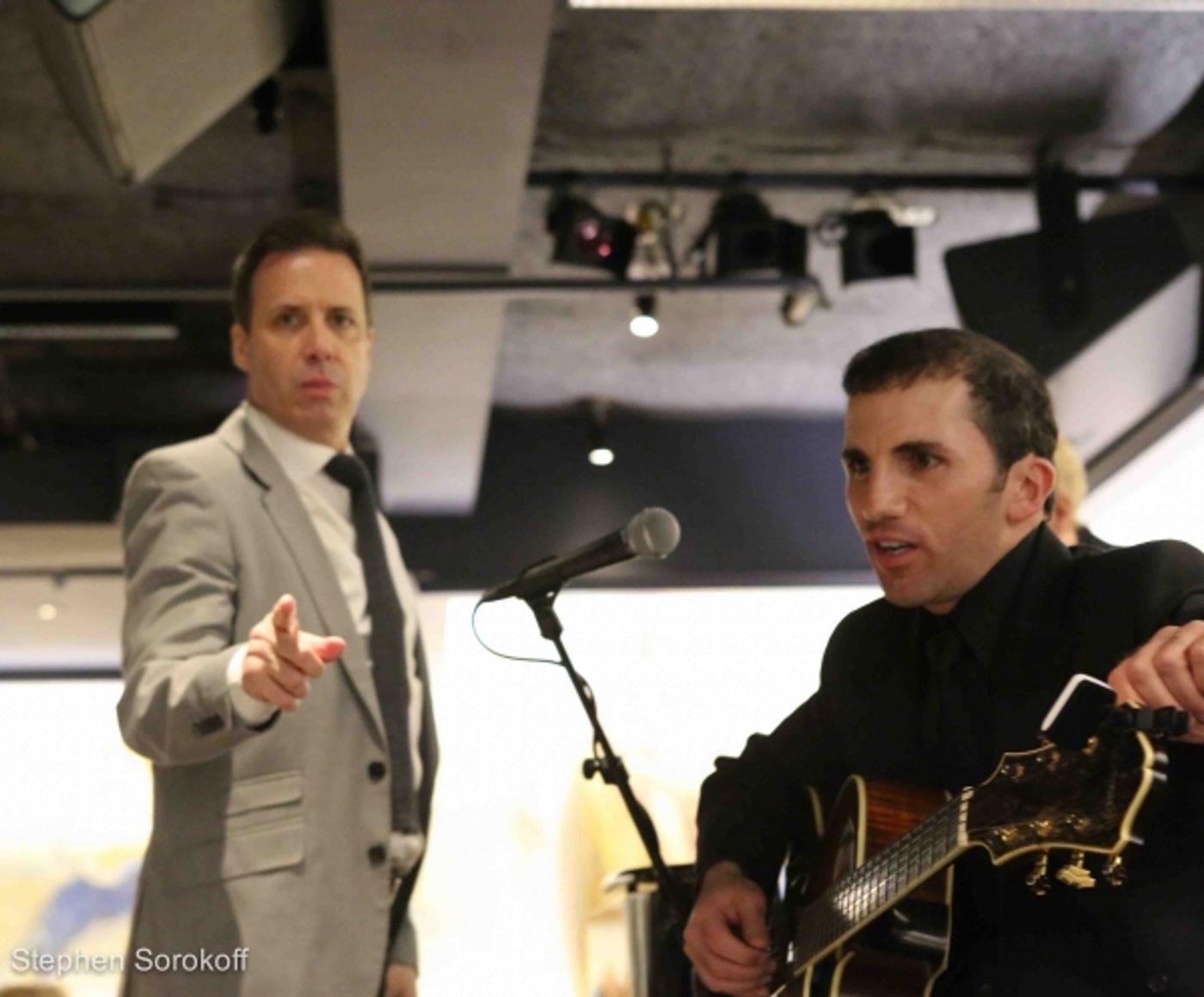 Photo Coverage: Dominic Chianse Plays Cafe Carlyle Photo Coverage: Dominic Chianse Plays Cafe Carlyle Image