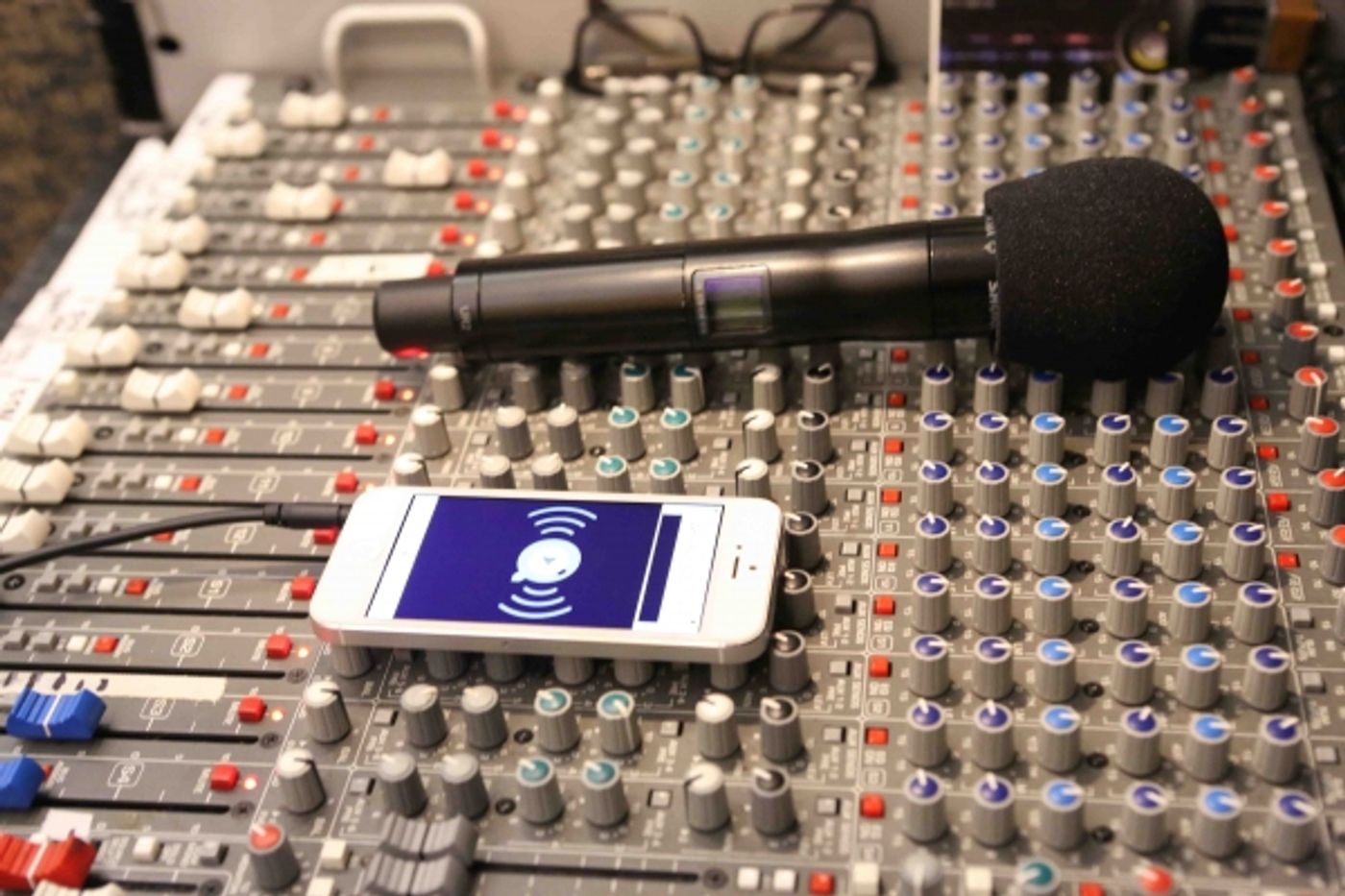 Photo Coverage: Dominic Chianse Plays Cafe Carlyle Photo Coverage: Dominic Chianse Plays Cafe Carlyle Image