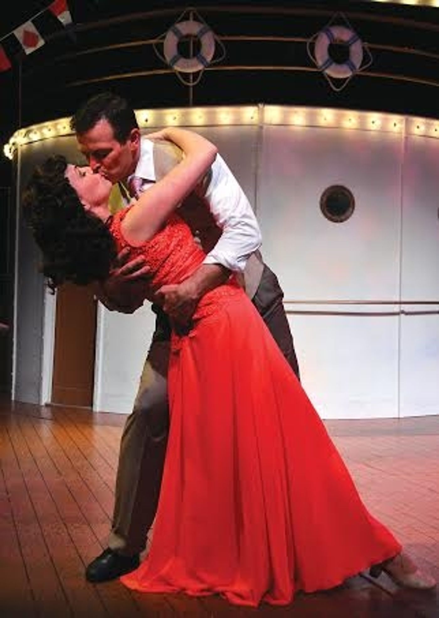 Photo Flash: First Look at Beef and Boards Dinner Theatre's ANYTHING GOES  Image