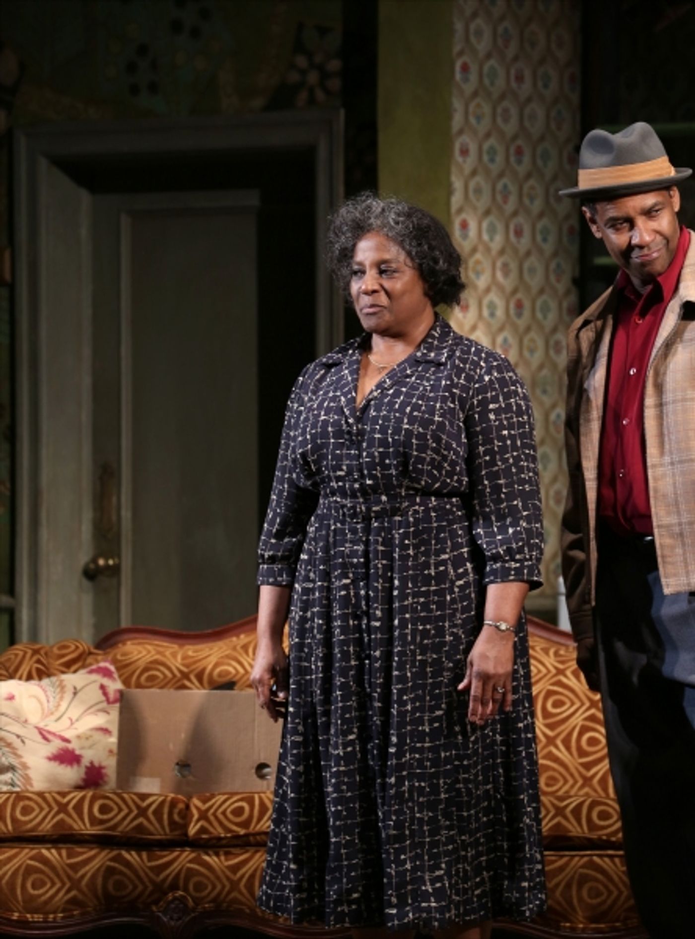 Photo Coverage: Denzel Washington & A RAISIN IN THE SUN Cast Take Opening Night Bows!  Image