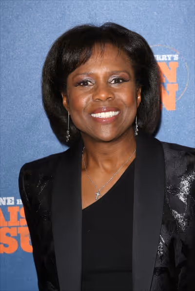 Deborah Roberts  Photo