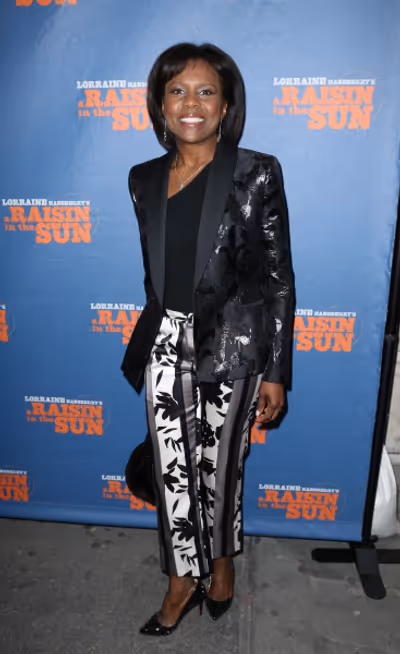 Deborah Roberts  Photo
