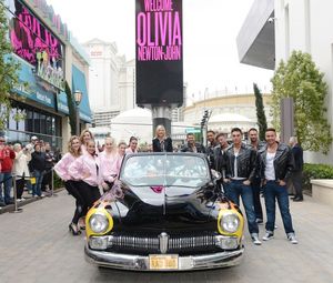 Olivia Newton-John Photo