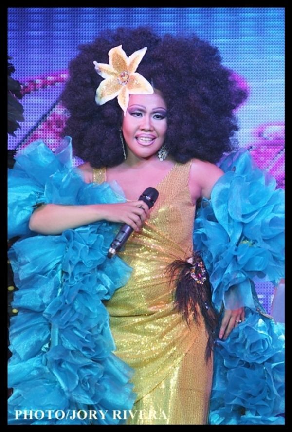 Bituin Escalante Photo