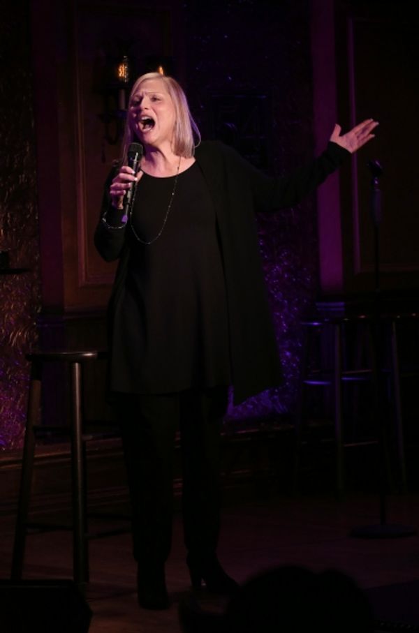 Roslyn Kind Photo