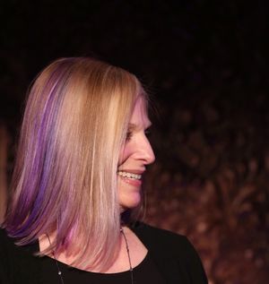 Roslyn Kind @ BroadwayWorld Roslyn Kind Photo