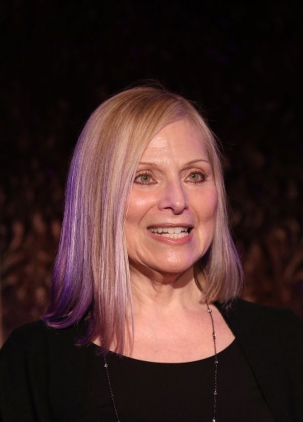 Roslyn Kind  Photo