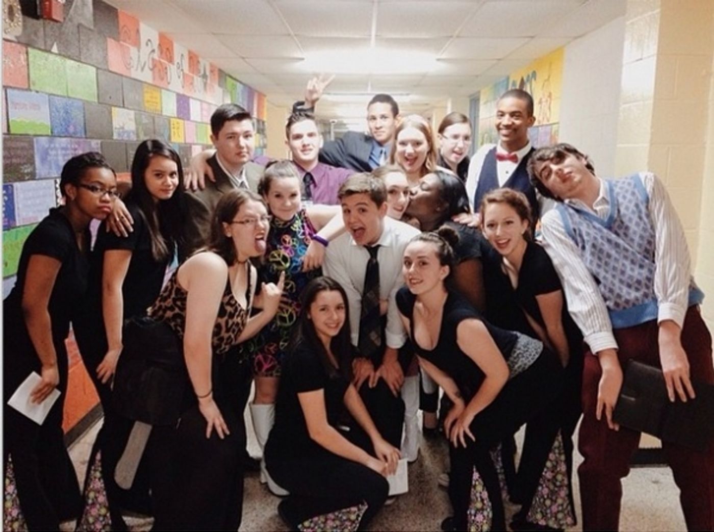 Photo Flash: Saturday Intermission Pics, 4/6, Part 2- BULLETS OVER BROADWAY's Pooch Learns to Play Piano, and More!  Image