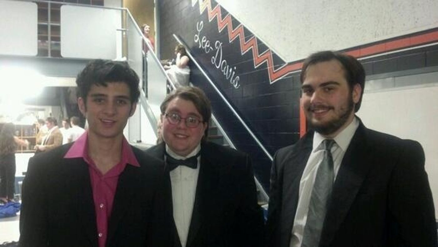 Photo Flash: Saturday Intermission Pics, 4/6, Part 2- BULLETS OVER BROADWAY's Pooch Learns to Play Piano, and More!  Image