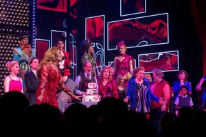 Billy Porter and the cast of KINKY BOOTS @ BroadwayWorld Billy Porter and the cast of KINKY BOOTS Photo