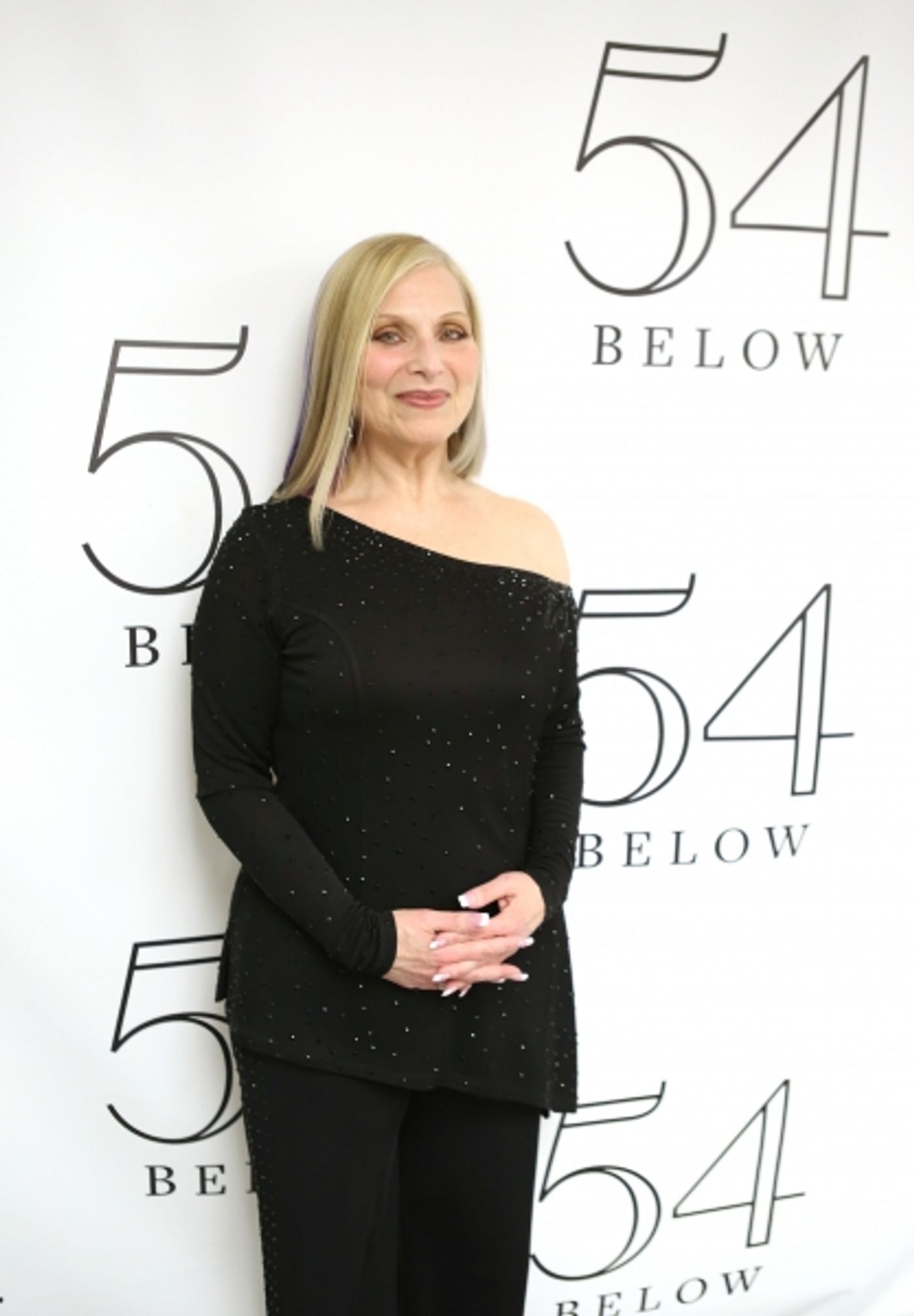 Exclusive Photo Coverage: Backstage at 54 Below with Roslyn Kind! Image