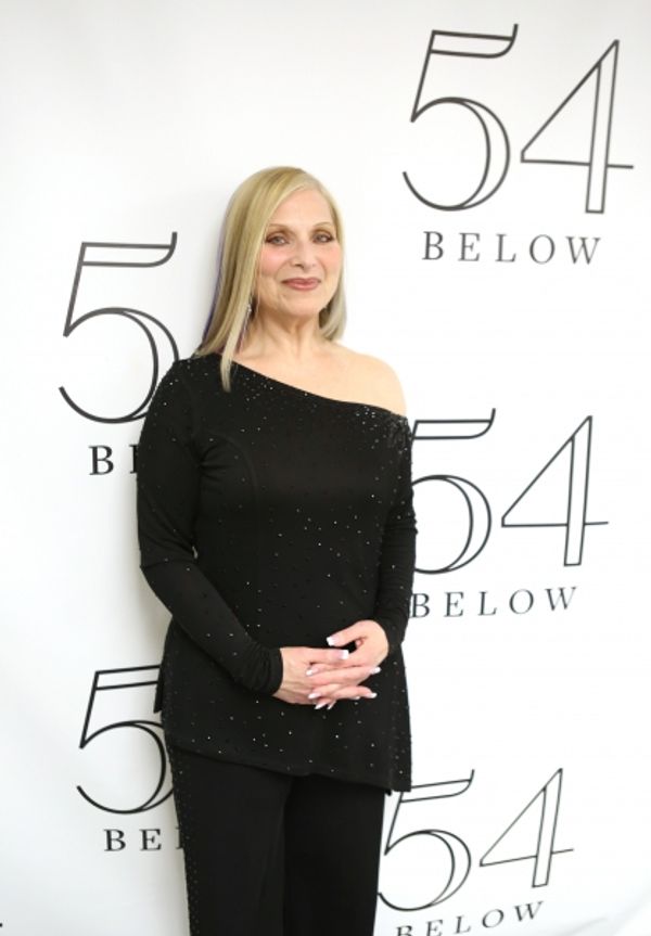 Roslyn Kind  Photo