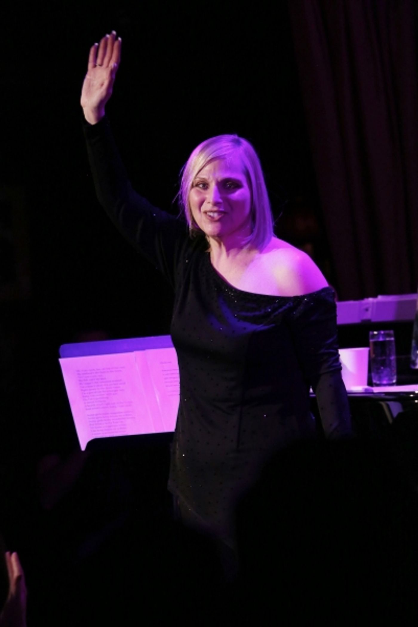 Photo Coverage: Roslyn Kind Makes 54 Below Debut to SRO Crowd! Image