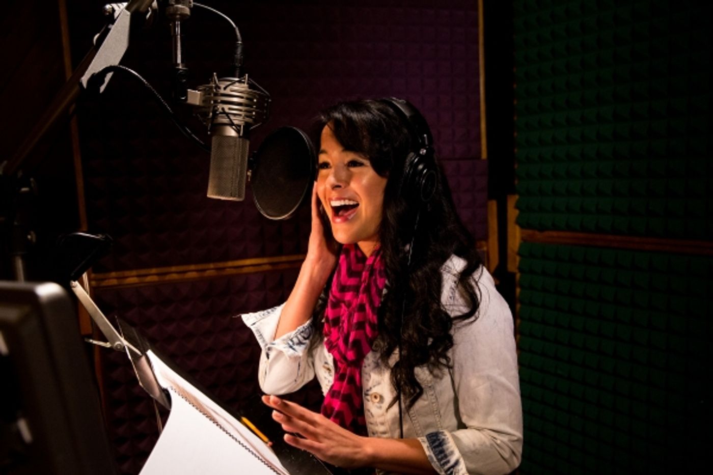 Photo Flash: A Whole New Album! In the Recording Studio with Cast of ALADDIN  Image