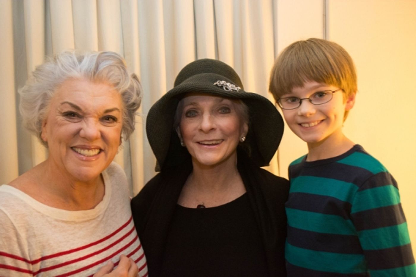 Photo Flash: Judy Collins Visits Tyne Daly at MOTHERS AND SONS  Image