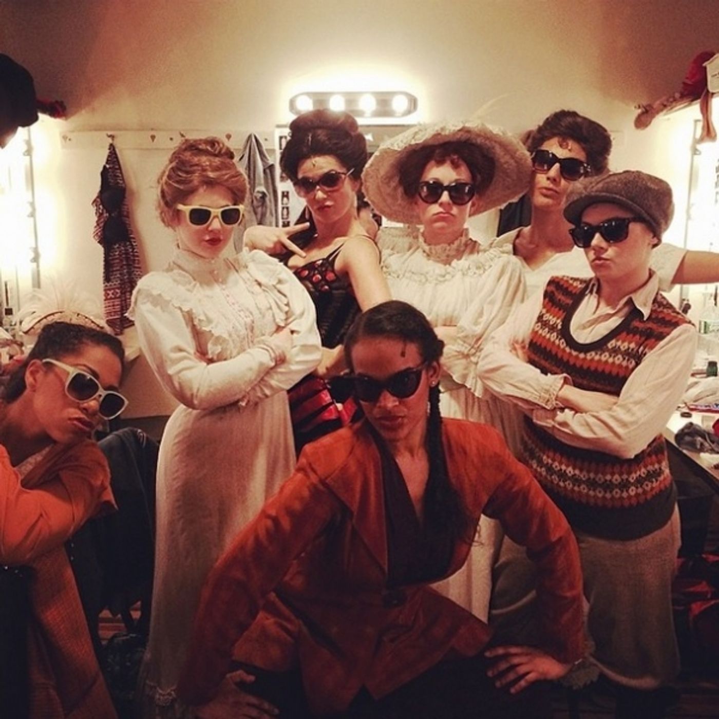 Photo Flash: Saturday Intermission Pics, 4/12, Part 2- BULLETS OVER BROADWAY Takes Prom Pic, IF/THEN Loves SOUTH PARK, & More!  Image