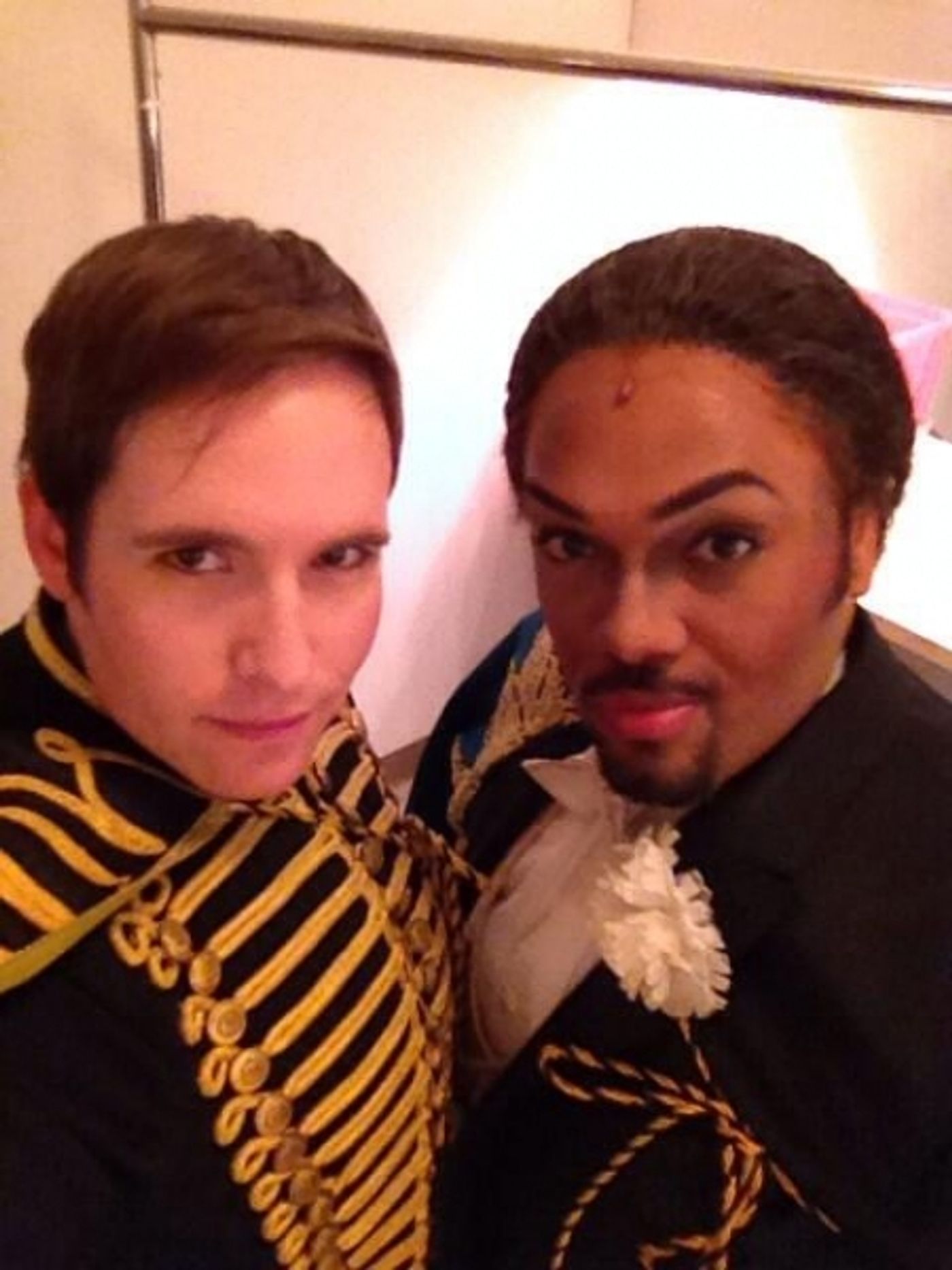 Photo Flash: Saturday Intermission Pics, 4/12, Part 2- BULLETS OVER BROADWAY Takes Prom Pic, IF/THEN Loves SOUTH PARK, & More!  Image