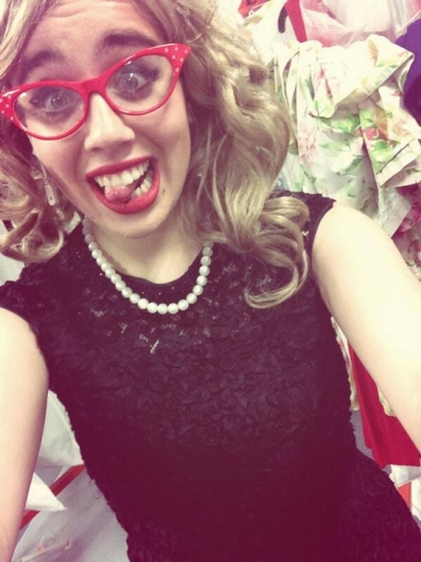 Photo Flash: Saturday Intermission Pics, 4/12, Part 2- BULLETS OVER BROADWAY Takes Prom Pic, IF/THEN Loves SOUTH PARK, & More!  Image