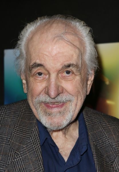 Louis Zorich Photo