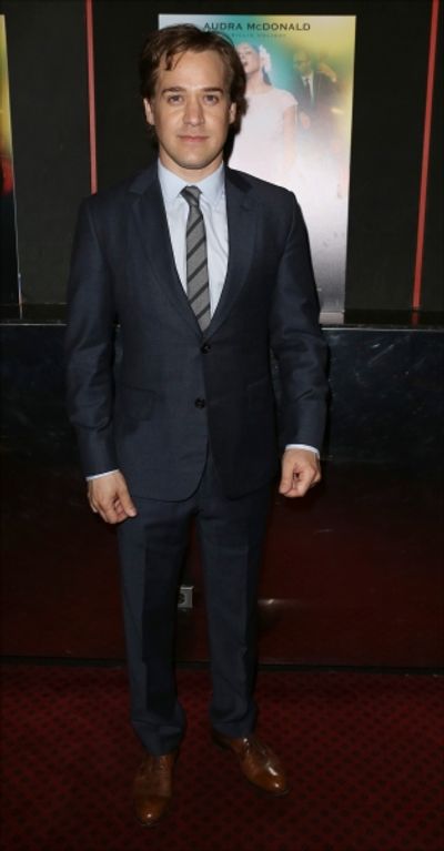 T.R. Knight  Photo