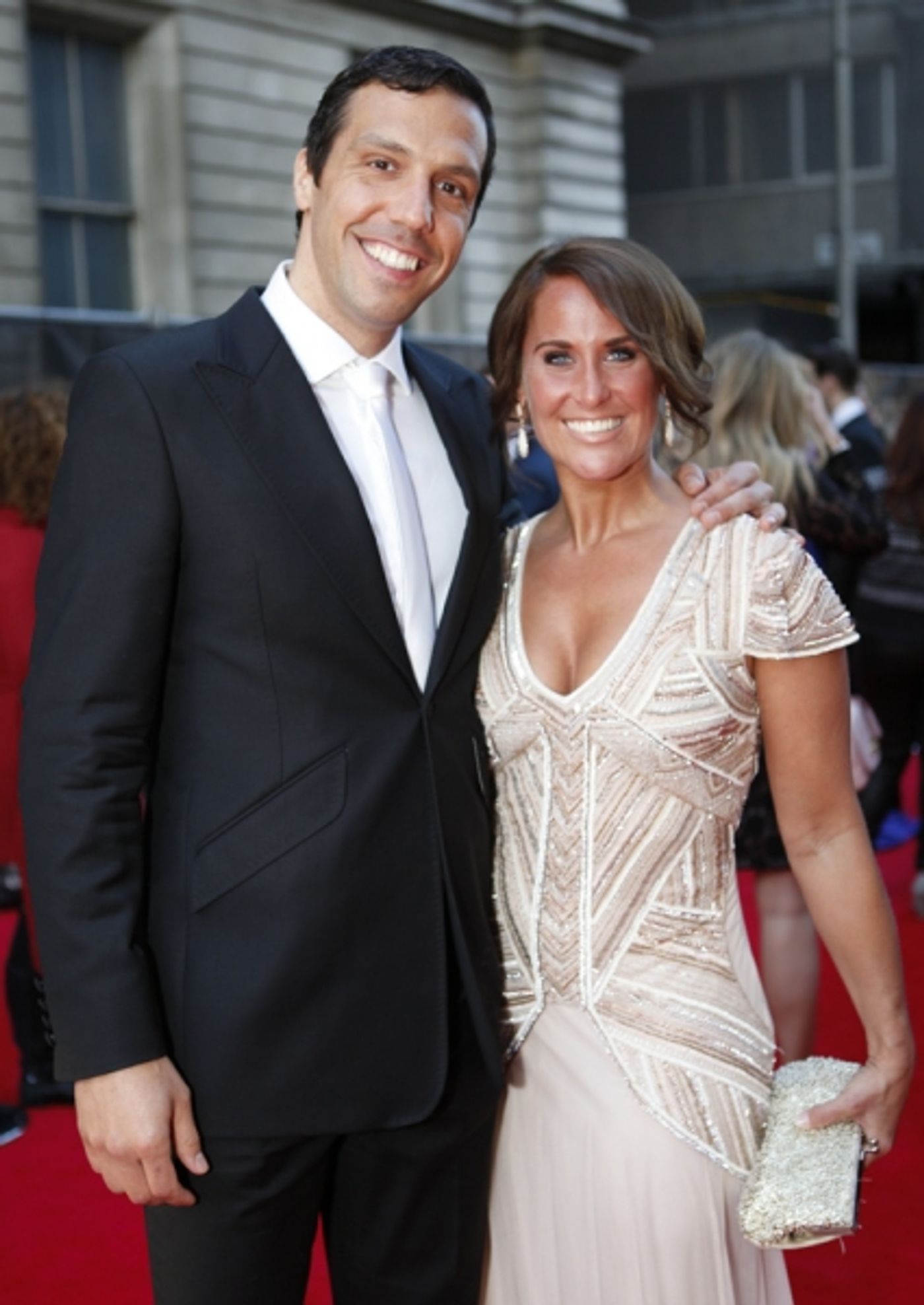 Photo Coverage: OLIVIERS 2014 - Red Carpet Part 2, Davis, Dench, Freeman, Hiddlestone and More!  Image