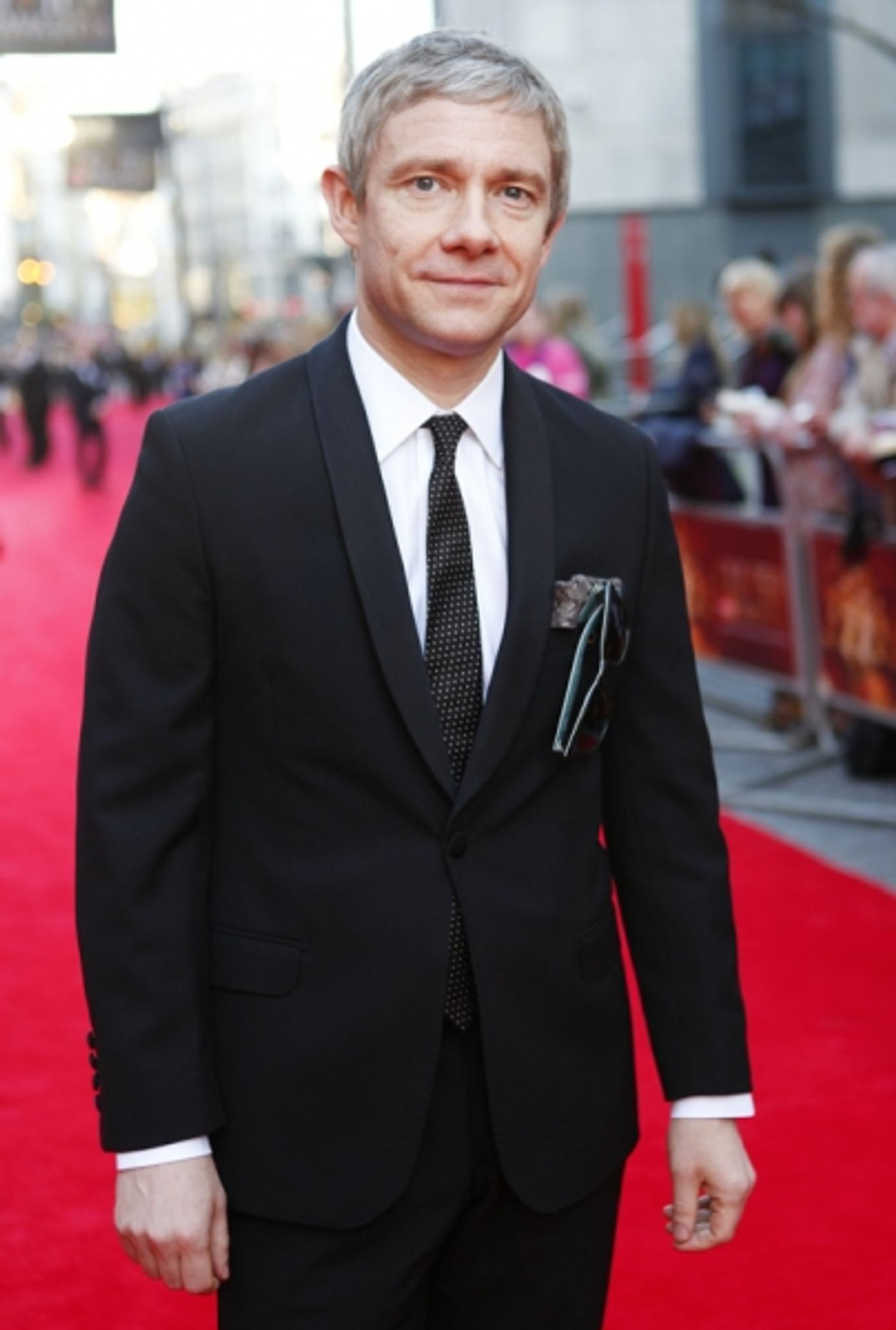 Photo Coverage: OLIVIERS 2014 - Red Carpet Part 2, Davis, Dench, Freeman, Hiddlestone and More!  Image