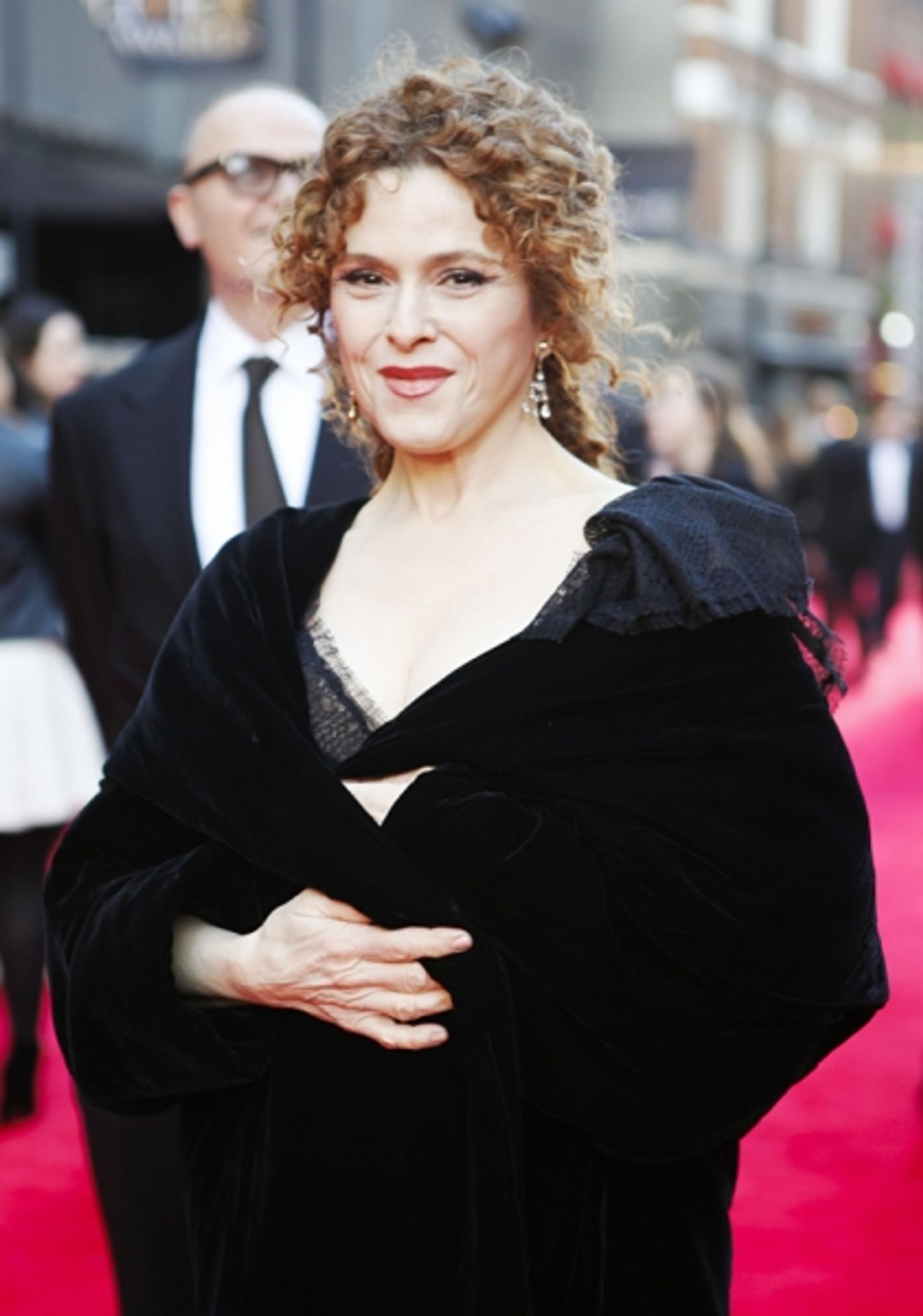 Photo Coverage: OLIVIERS 2014 - Red Carpet Part 2, Davis, Dench, Freeman, Hiddlestone and More!  Image