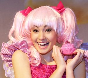 Halen Becker is Pinkalicious Photo