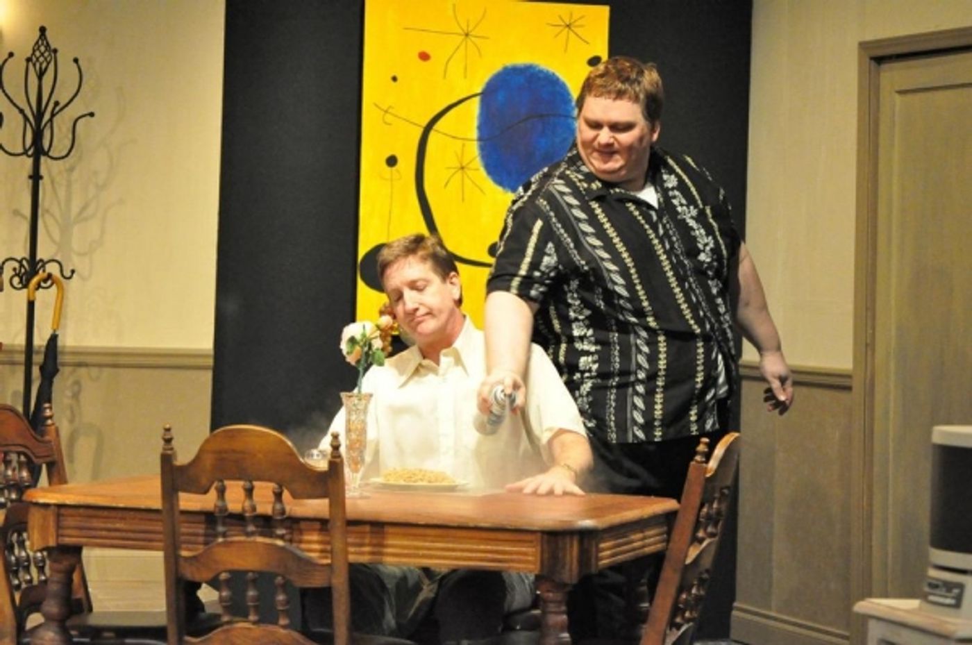 Photo Flash: First Look at THE ODD COUPLE at Lakewood Playhouse  Image