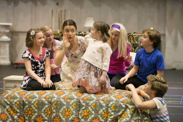 KyLee Hennes, Isabelle Roberts, Jenn Gambatese, Nicole Scimeca, Julia Schweizer, Mich Photo
